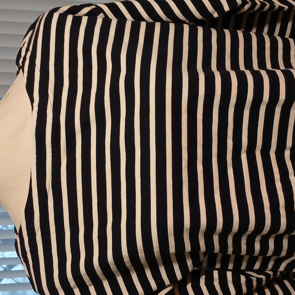 EUC Ralph LAUREN top - Picture 3 of 10